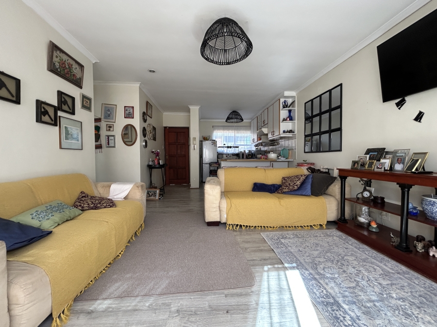 2 Bedroom Property for Sale in Belgravia Western Cape